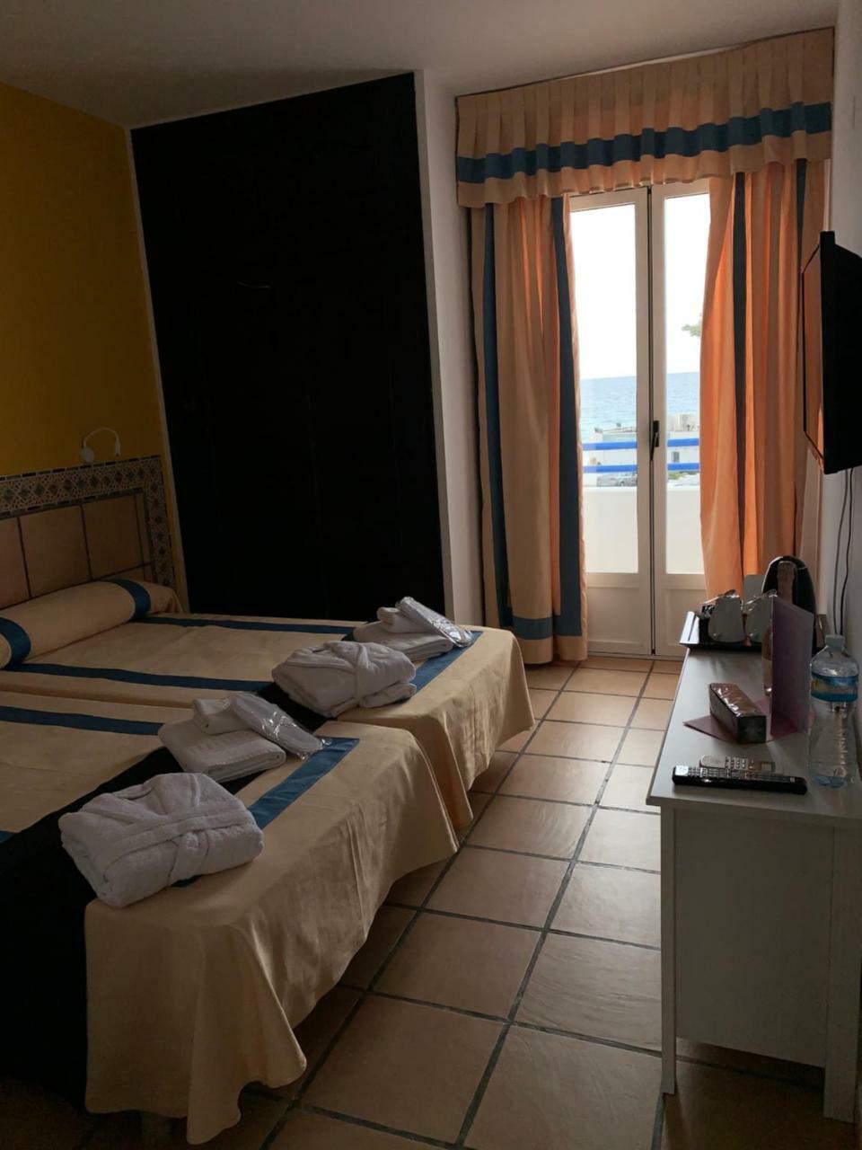 Ss Rooms Mojacar. Buitenkant foto